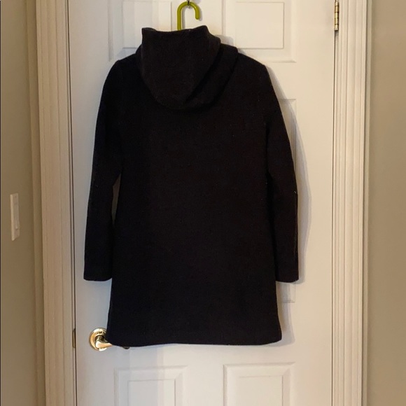 Black coat - Picture 2 of 4